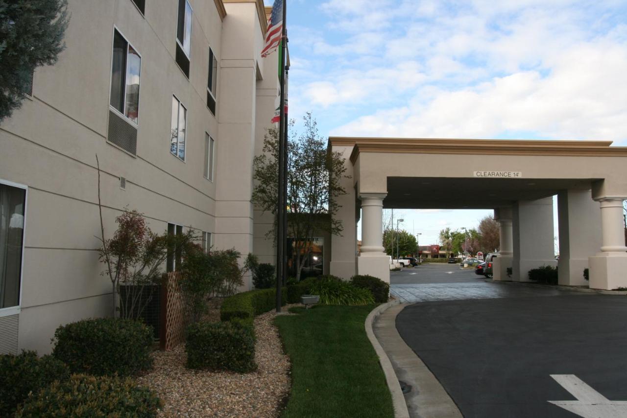 Holiday Inn Express Stockton Southeast By Ihg Buitenkant foto