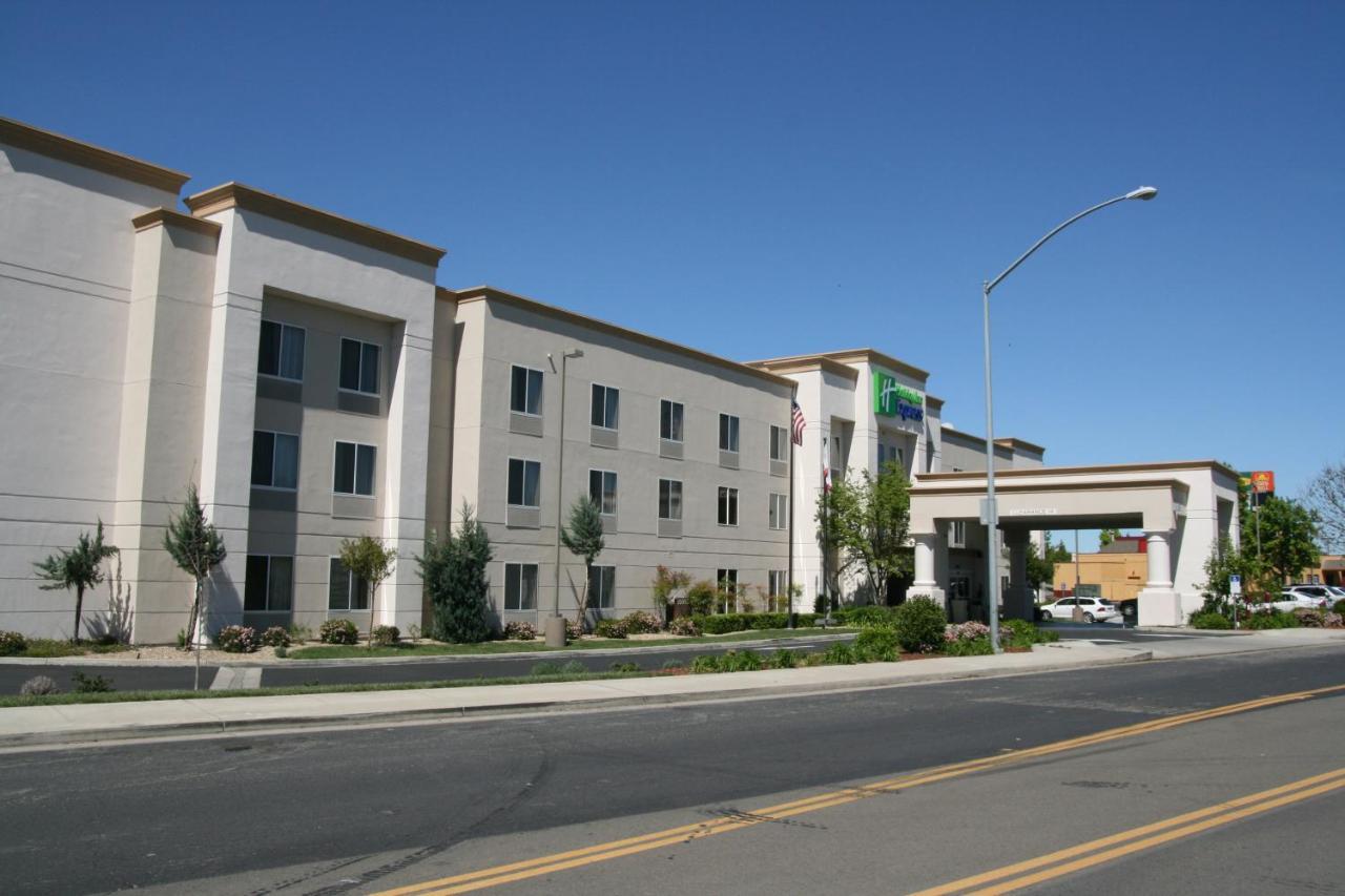 Holiday Inn Express Stockton Southeast By Ihg Buitenkant foto
